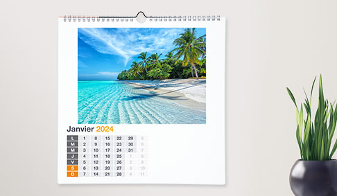 Votre Calendrier Photo Grand Format à Personnaliser en 5 Minutes !